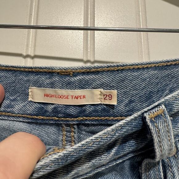 Levis High Loose Taper Jeans Size 29 - Picture 4 of 7